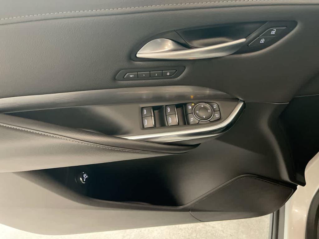 used 2024 Cadillac XT4 car, priced at $30,254