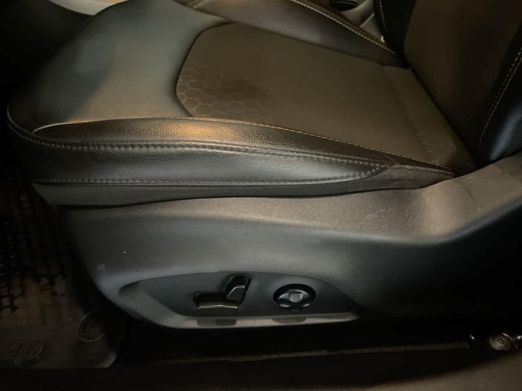 used 2021 Jeep Compass car, priced at $16,193