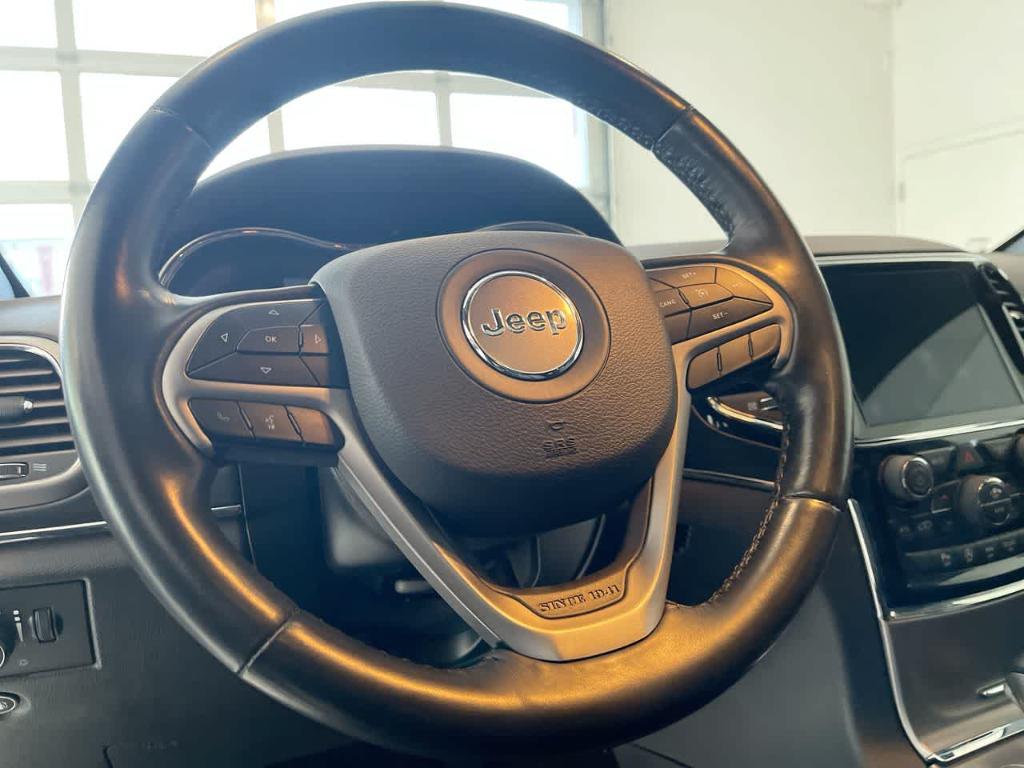 used 2021 Jeep Grand Cherokee car, priced at $22,983