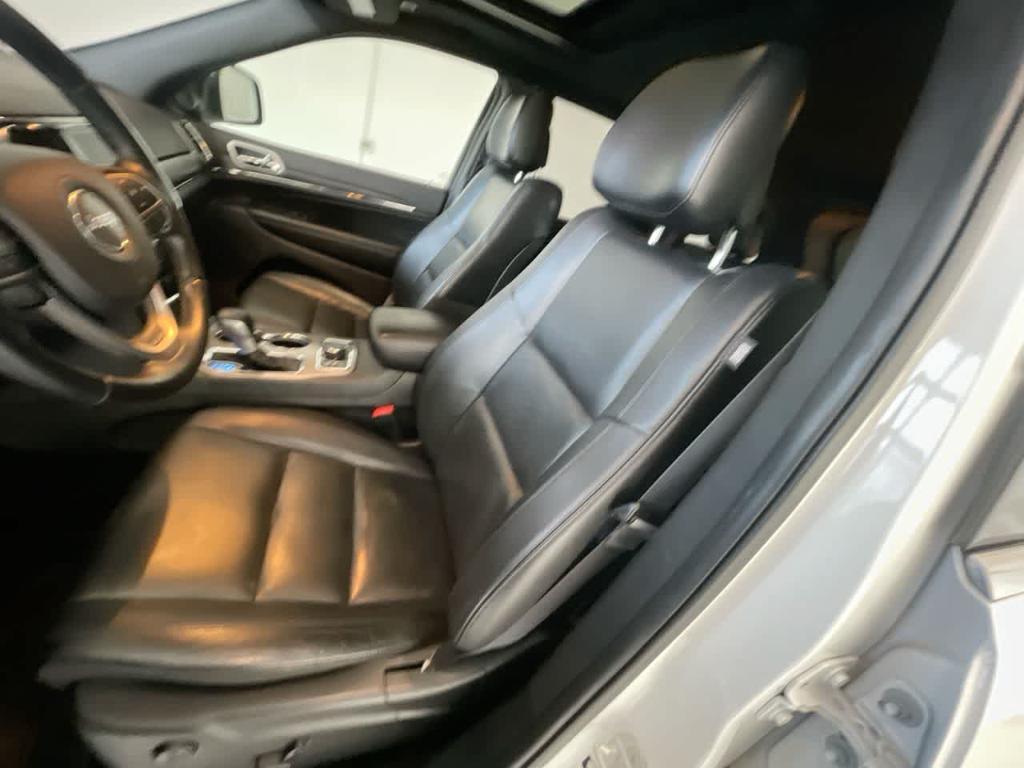 used 2021 Jeep Grand Cherokee car, priced at $22,983