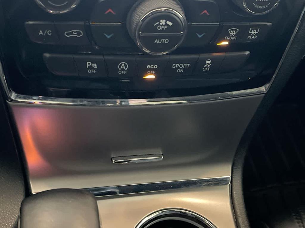 used 2021 Jeep Grand Cherokee car, priced at $22,983