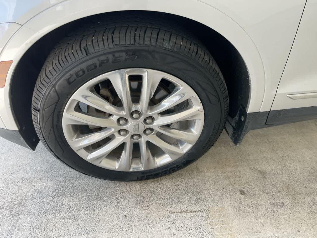 used 2017 Cadillac XT5 car, priced at $22,698