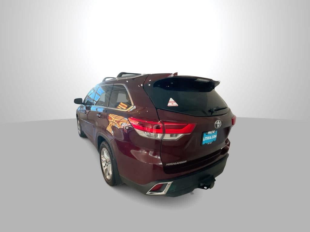 used 2017 Toyota Highlander car, priced at $24,124