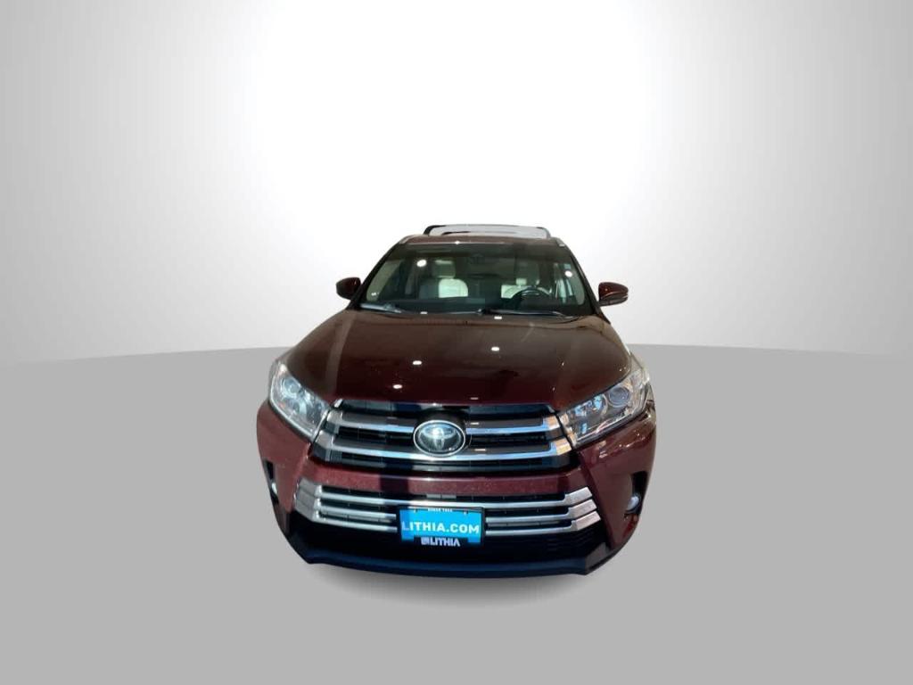 used 2017 Toyota Highlander car, priced at $24,124