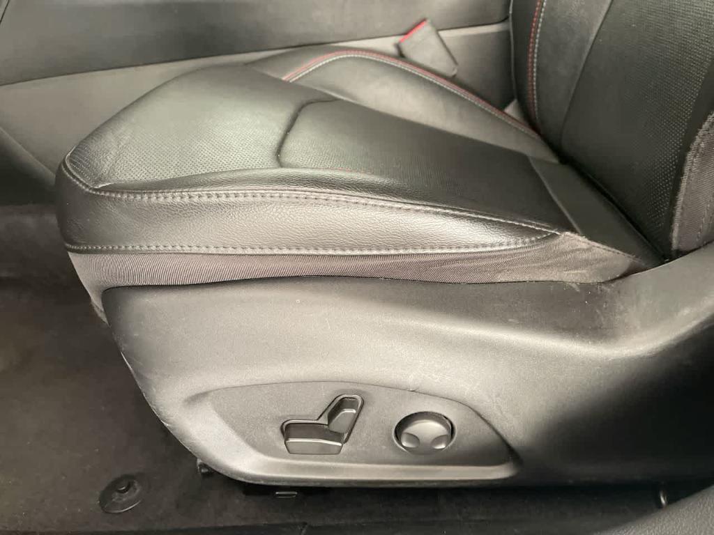 used 2022 Jeep Compass car, priced at $20,957