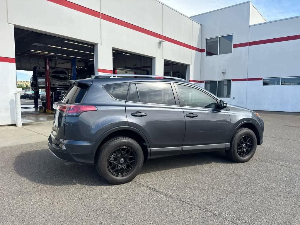 used 2018 Toyota RAV4 car, priced at $21,484