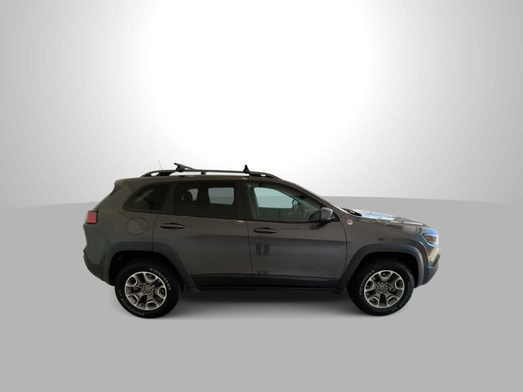 used 2020 Jeep Cherokee car, priced at $22,111