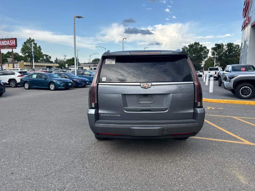 used 2019 Cadillac Escalade ESV car, priced at $34,590