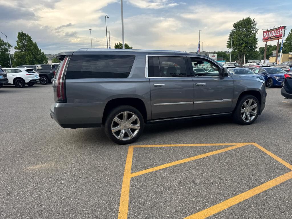 used 2019 Cadillac Escalade ESV car, priced at $34,590