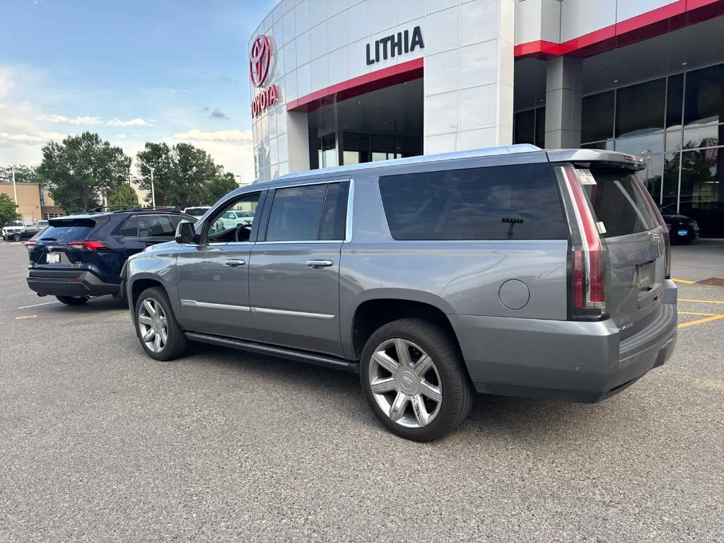 used 2019 Cadillac Escalade ESV car, priced at $34,590