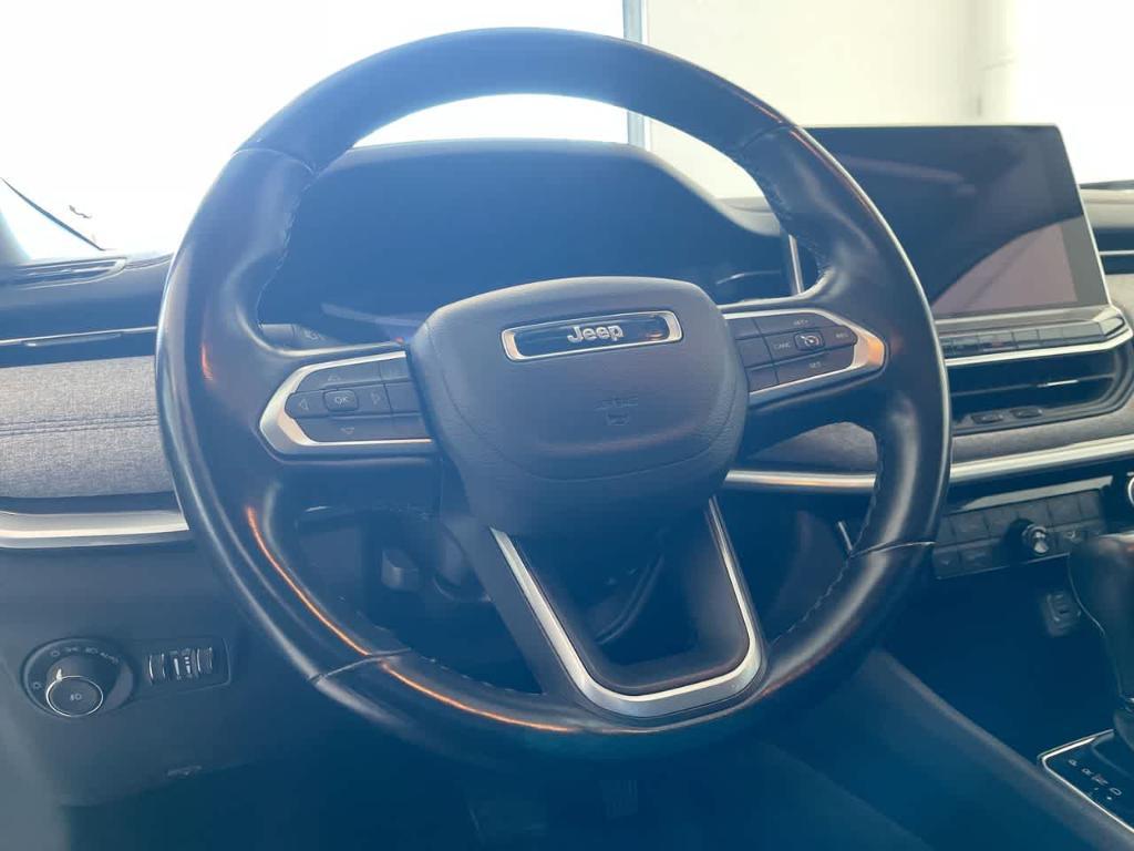 used 2022 Jeep Compass car, priced at $18,334