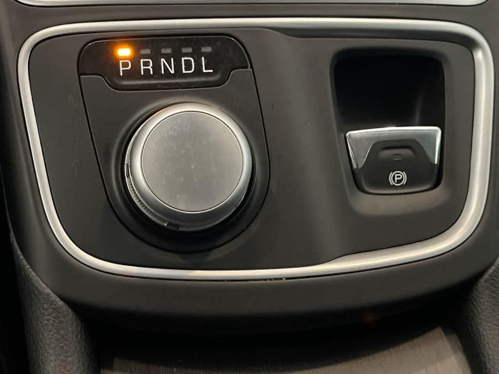 used 2016 Chrysler 200 car, priced at $8,994