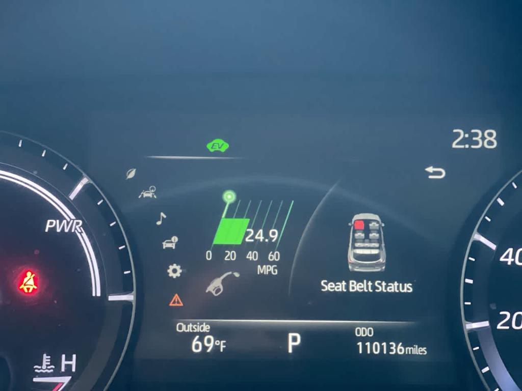 used 2020 Toyota Highlander Hybrid car, priced at $27,701