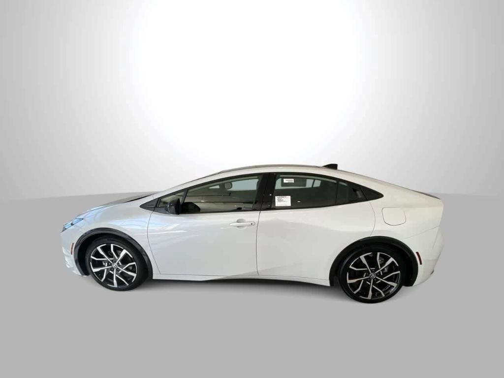new 2026 Toyota Prius Plug-In Hybrid car, priced at $39,610