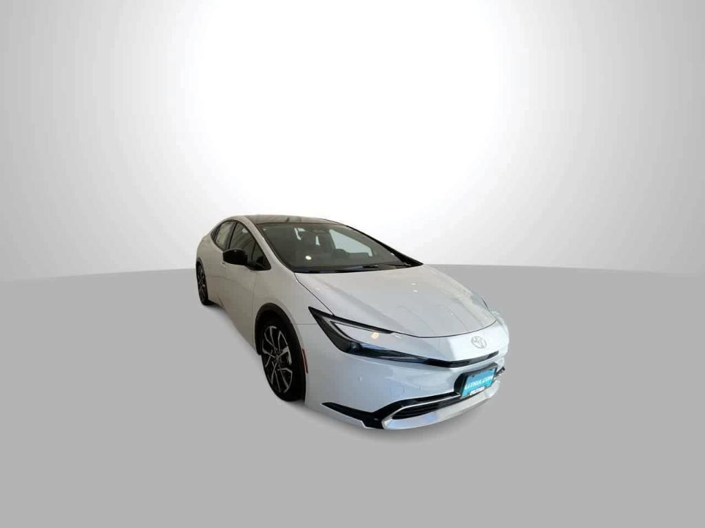 new 2026 Toyota Prius Plug-In Hybrid car, priced at $39,610