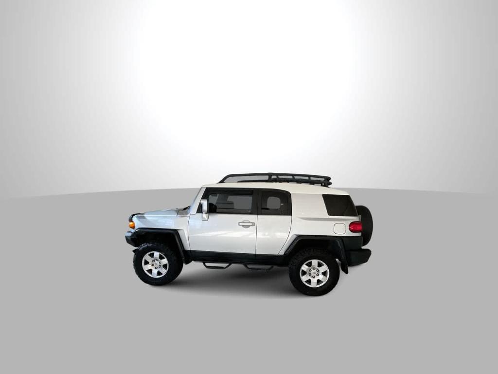 used 2007 Toyota FJ Cruiser car, priced at $12,605