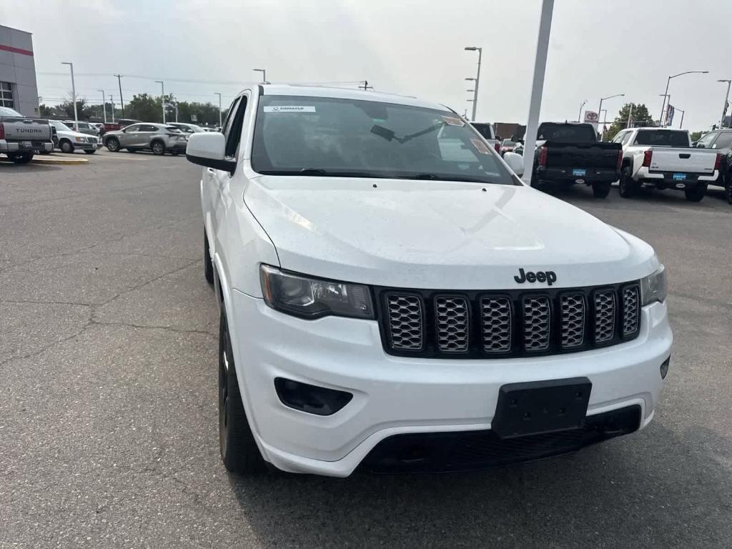 used 2018 Jeep Grand Cherokee car, priced at $18,636