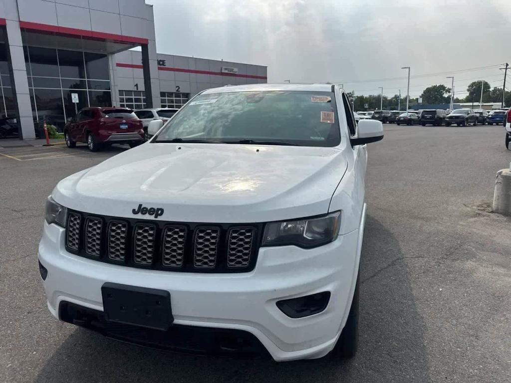 used 2018 Jeep Grand Cherokee car, priced at $18,636