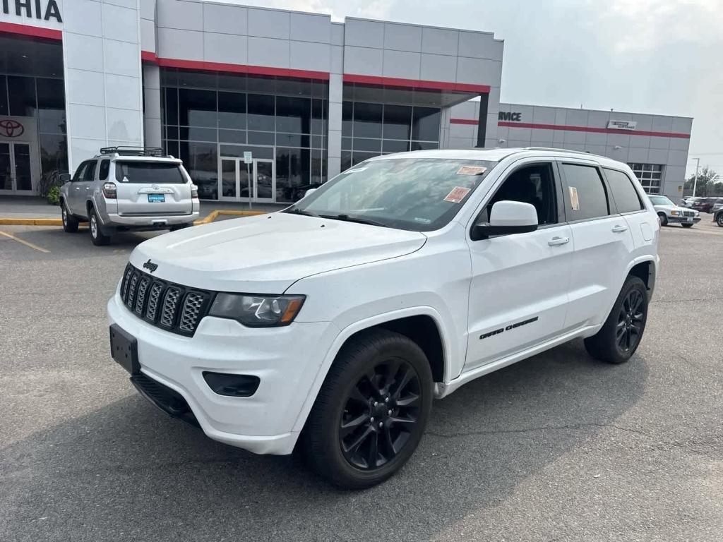 used 2018 Jeep Grand Cherokee car, priced at $18,636