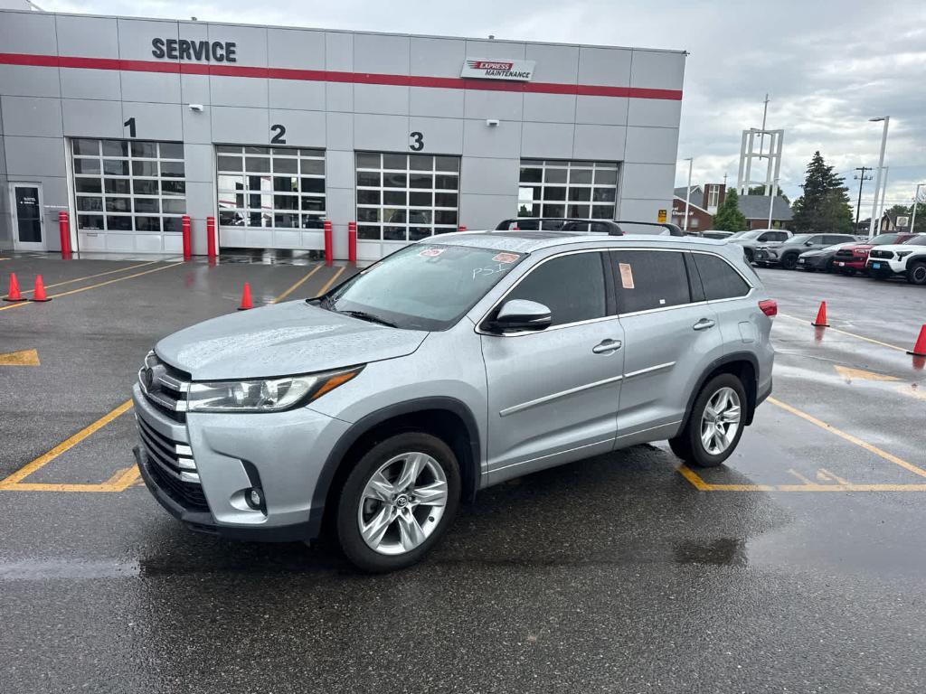 used 2019 Toyota Highlander car, priced at $30,817