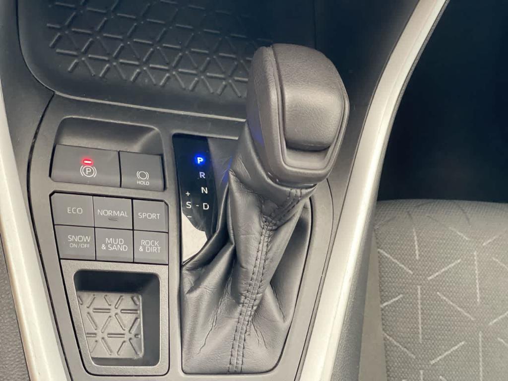 used 2022 Toyota RAV4 car, priced at $25,674