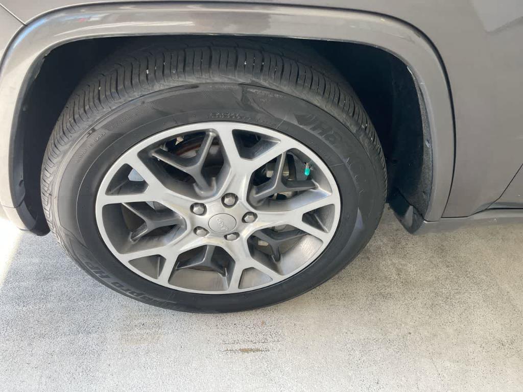 used 2020 Jeep Grand Cherokee car, priced at $22,985