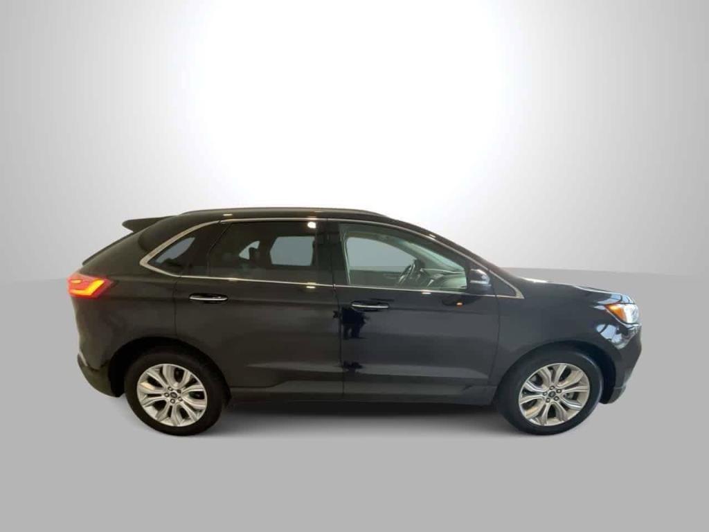 used 2020 Ford Edge car, priced at $17,856