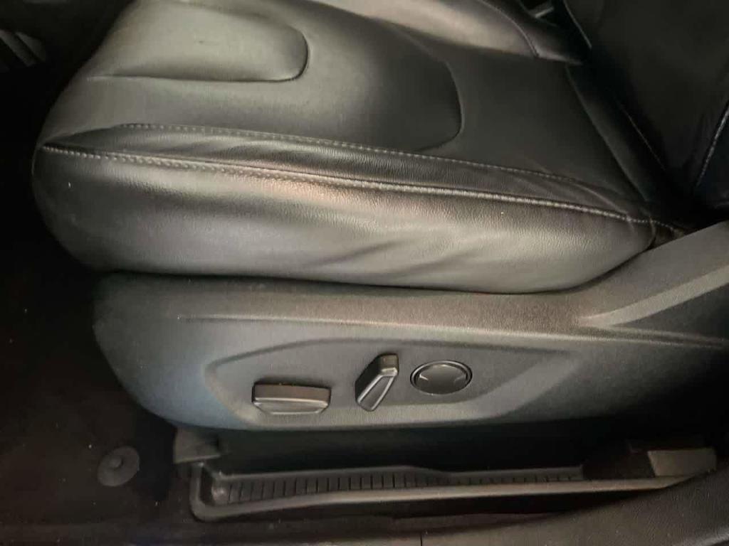 used 2020 Ford Edge car, priced at $17,856
