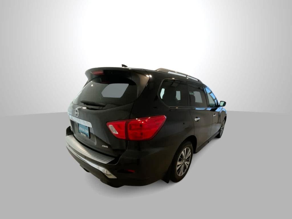 used 2020 Nissan Pathfinder car, priced at $17,286