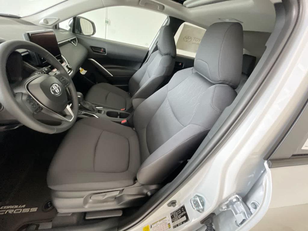 new 2025 Toyota Corolla Cross car, priced at $30,532