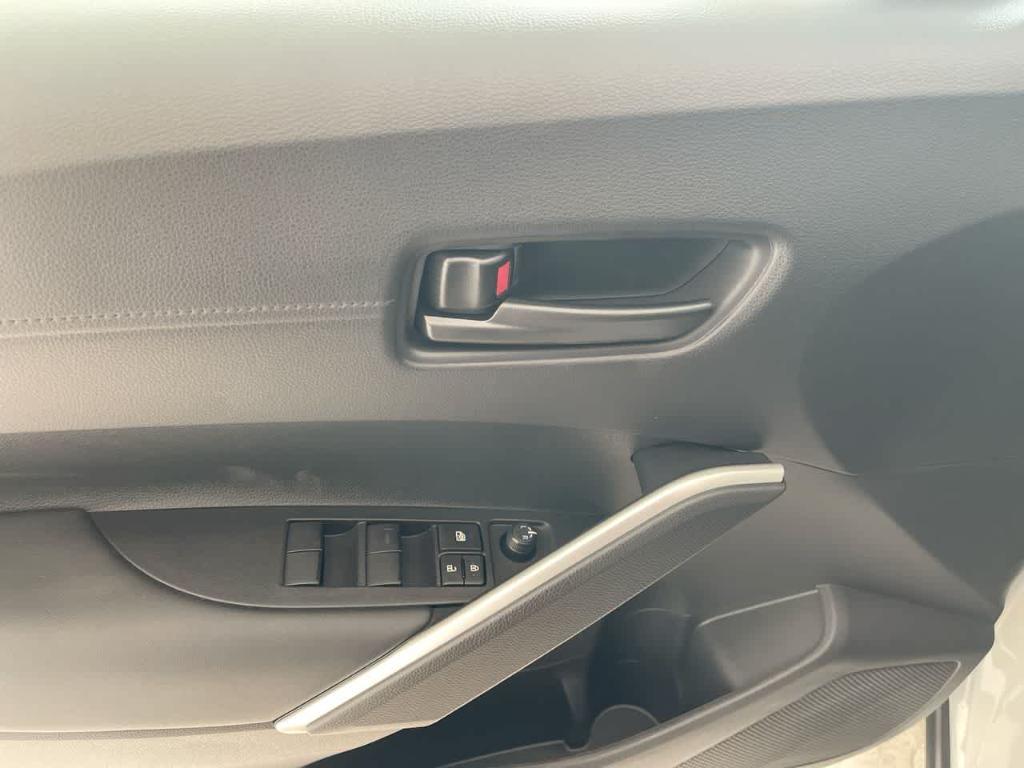 new 2025 Toyota Corolla Cross car, priced at $30,532