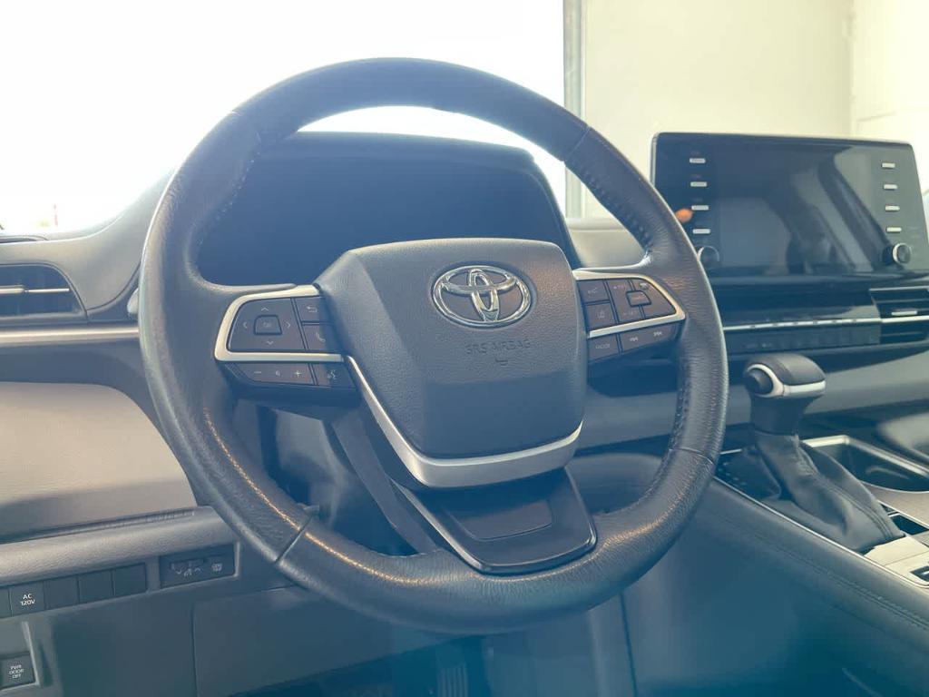 used 2022 Toyota Sienna car, priced at $38,998