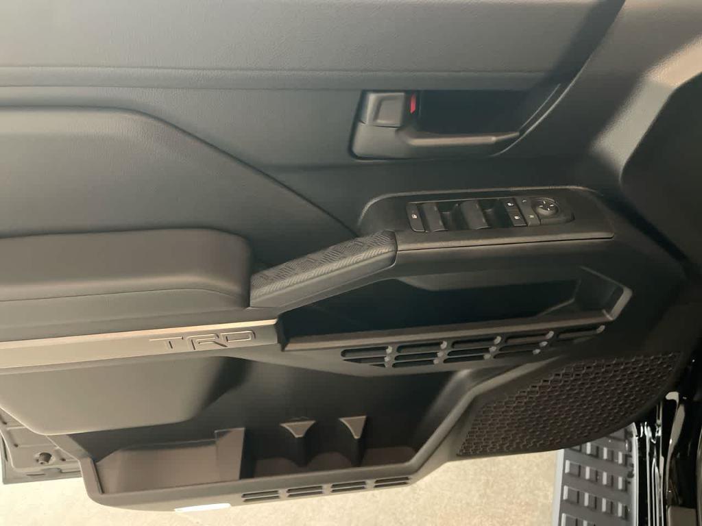 new 2025 Toyota 4Runner Hybrid car, priced at $53,388