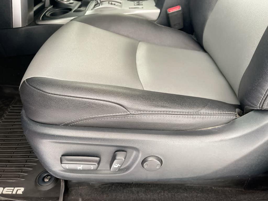 used 2018 Toyota 4Runner car, priced at $26,543