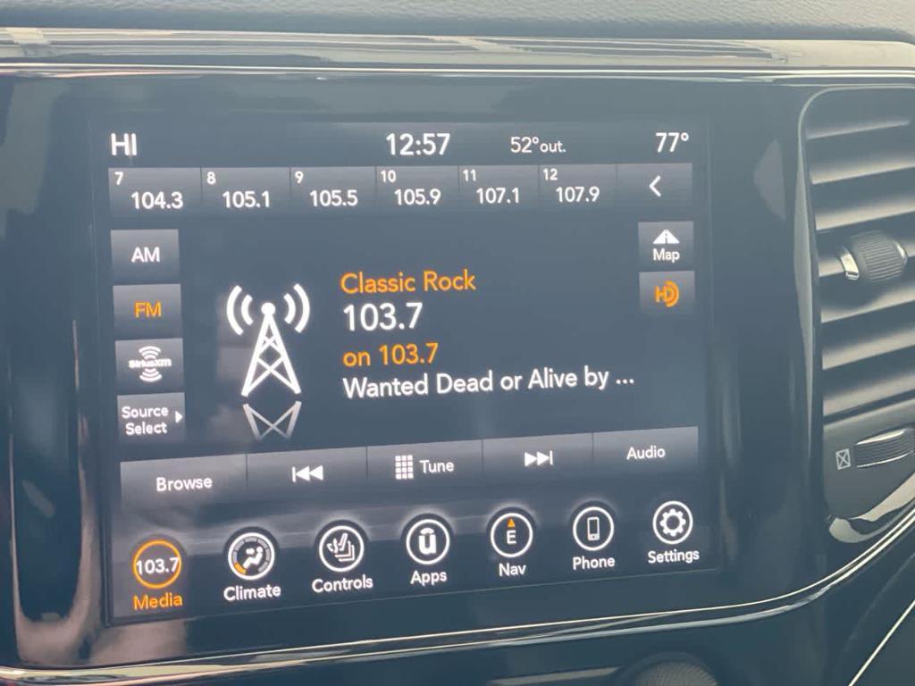 used 2021 Jeep Grand Cherokee car, priced at $21,995