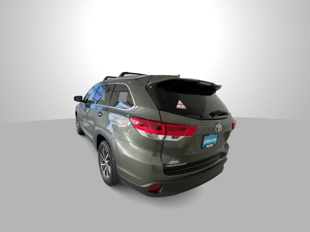 used 2018 Toyota Highlander car, priced at $24,794