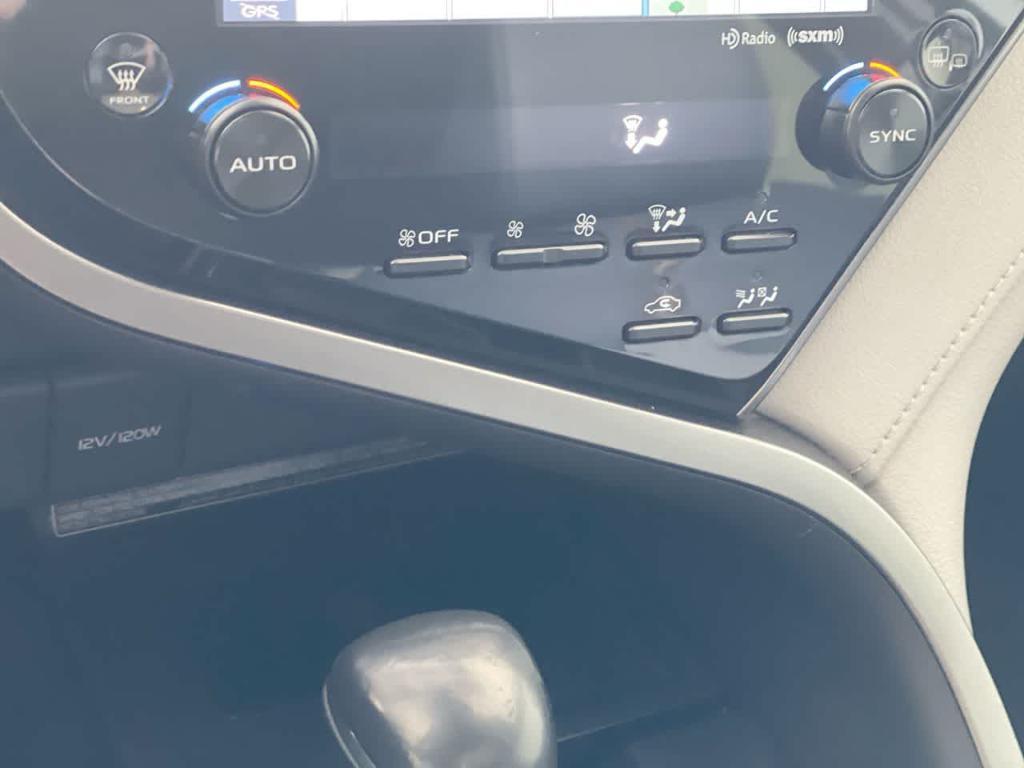 used 2020 Toyota Camry Hybrid car, priced at $23,980