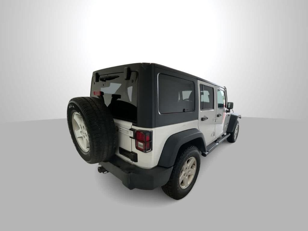 used 2015 Jeep Wrangler Unlimited car, priced at $15,165