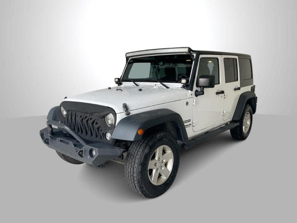 used 2015 Jeep Wrangler Unlimited car, priced at $15,165