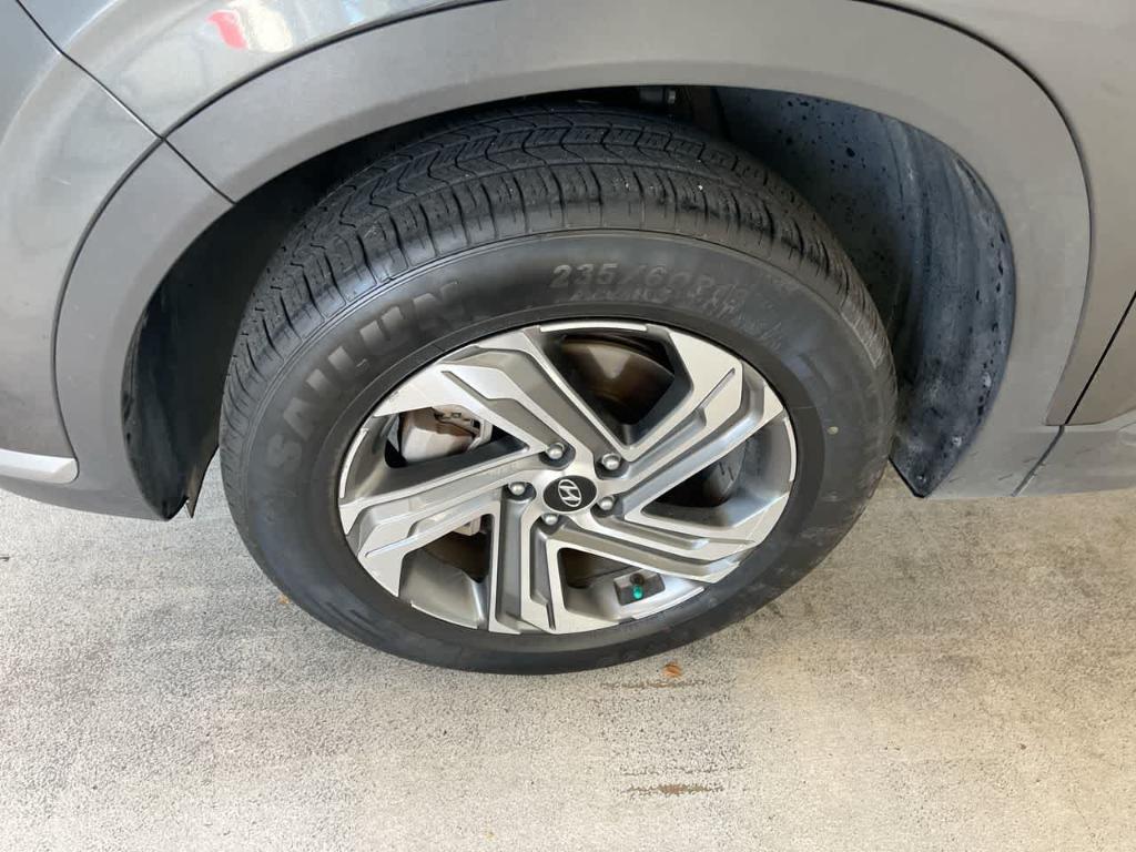 used 2023 Hyundai Santa Fe car, priced at $21,016