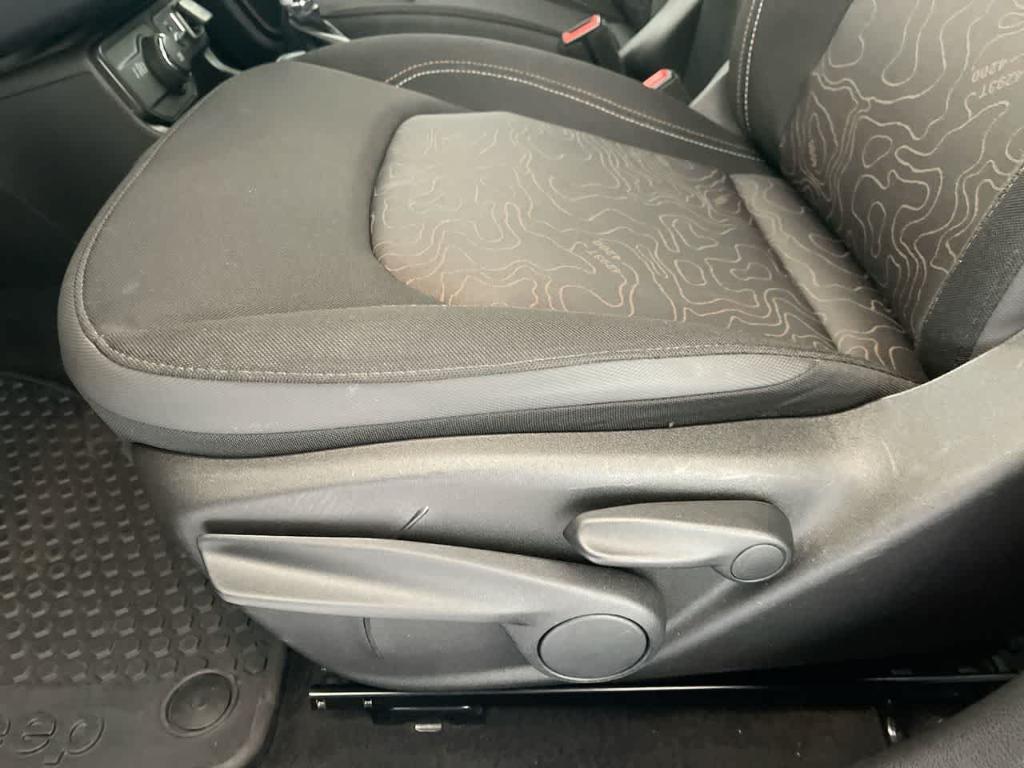 used 2023 Jeep Renegade car, priced at $19,118