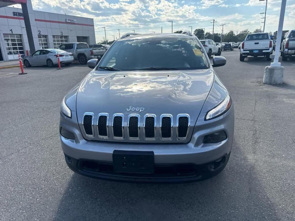 used 2018 Jeep Cherokee car, priced at $14,497