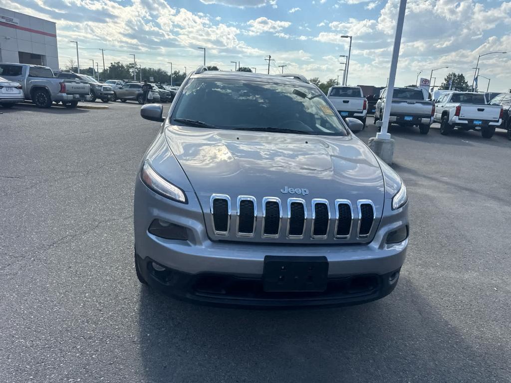 used 2018 Jeep Cherokee car, priced at $14,497