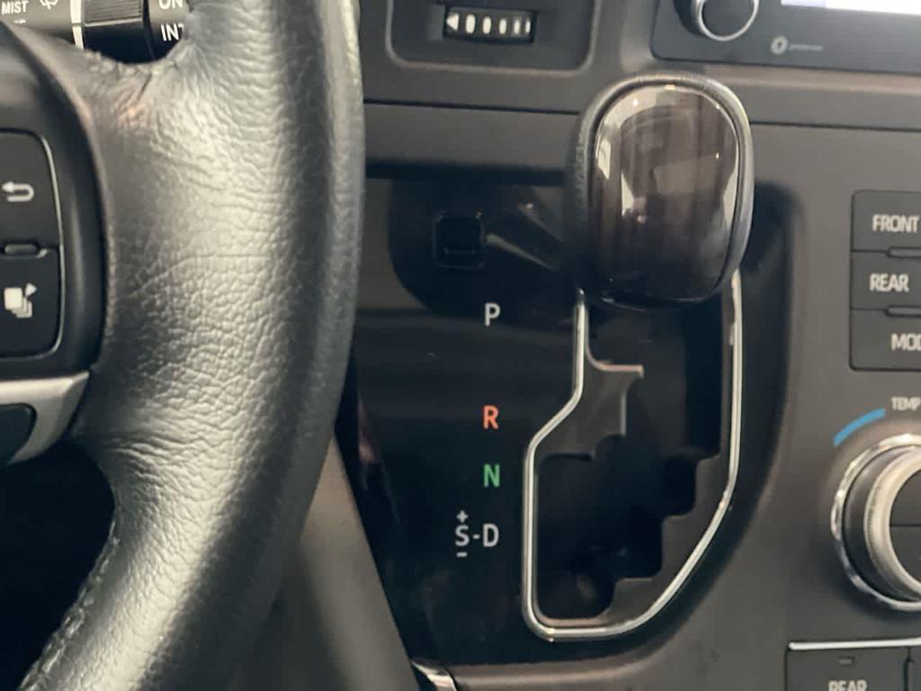 used 2019 Toyota Sienna car, priced at $33,617