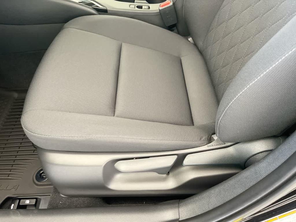 new 2025 Toyota Corolla car, priced at $22,682