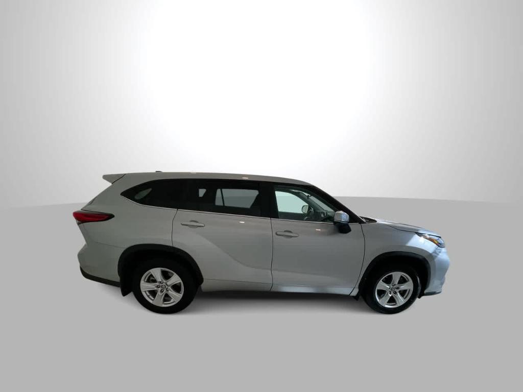 used 2023 Toyota Highlander car, priced at $33,696