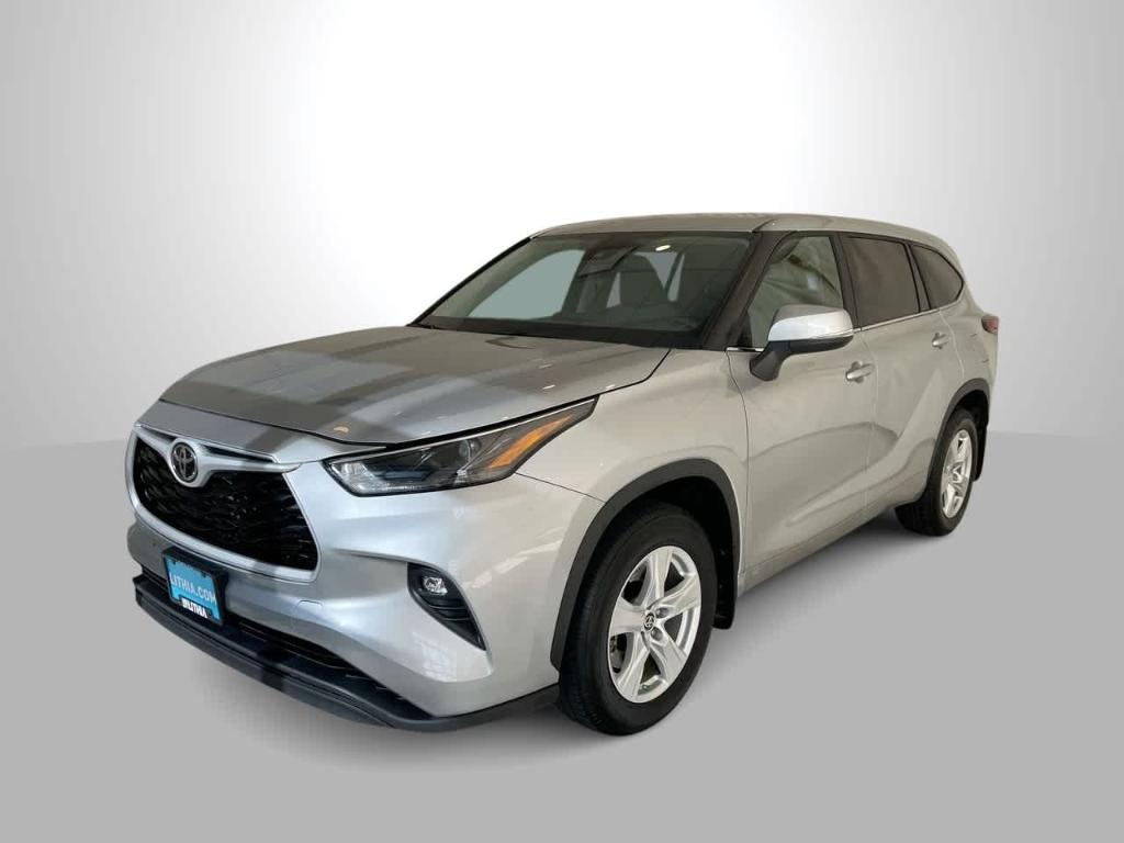 used 2023 Toyota Highlander car, priced at $33,696
