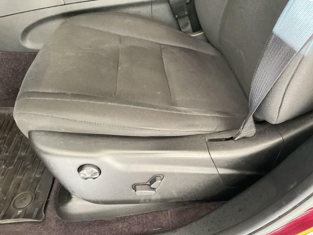 used 2017 Jeep Grand Cherokee car, priced at $13,114