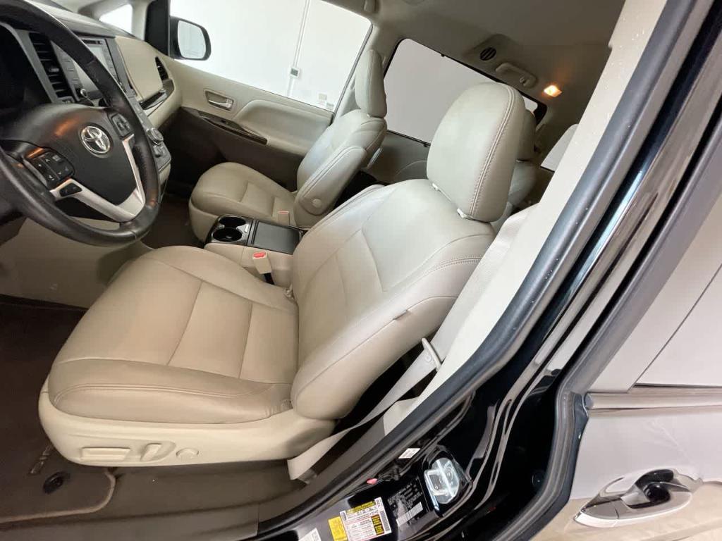 used 2020 Toyota Sienna car, priced at $31,216