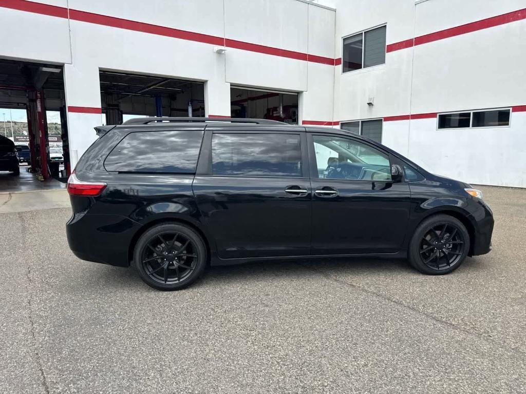 used 2020 Toyota Sienna car, priced at $31,216